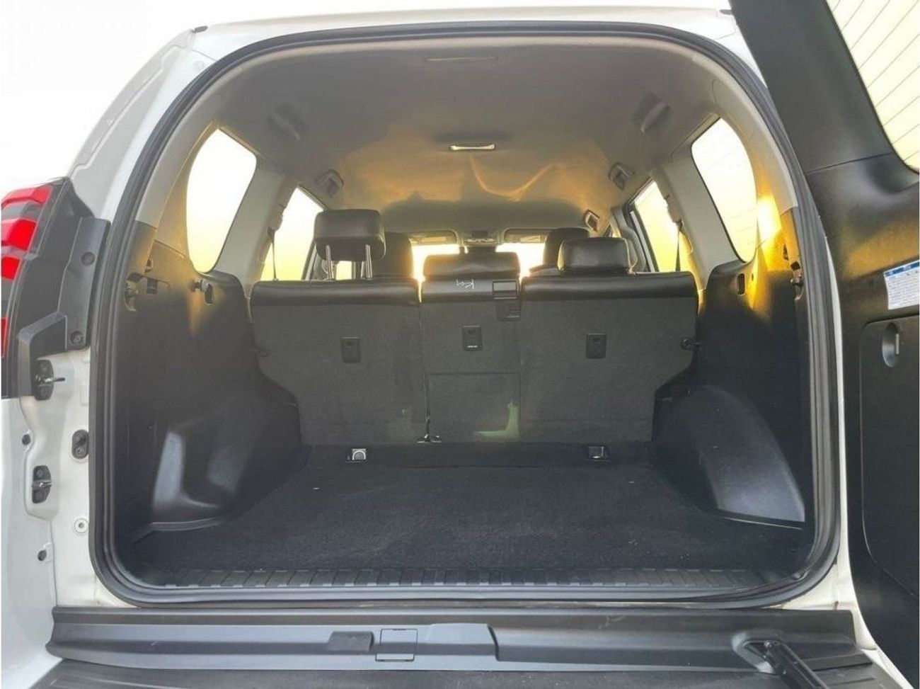 تويوتا برادو 2021 Toyota Prado   2.8L V4 Deisel - Right Hand Drive -  UAE PASS