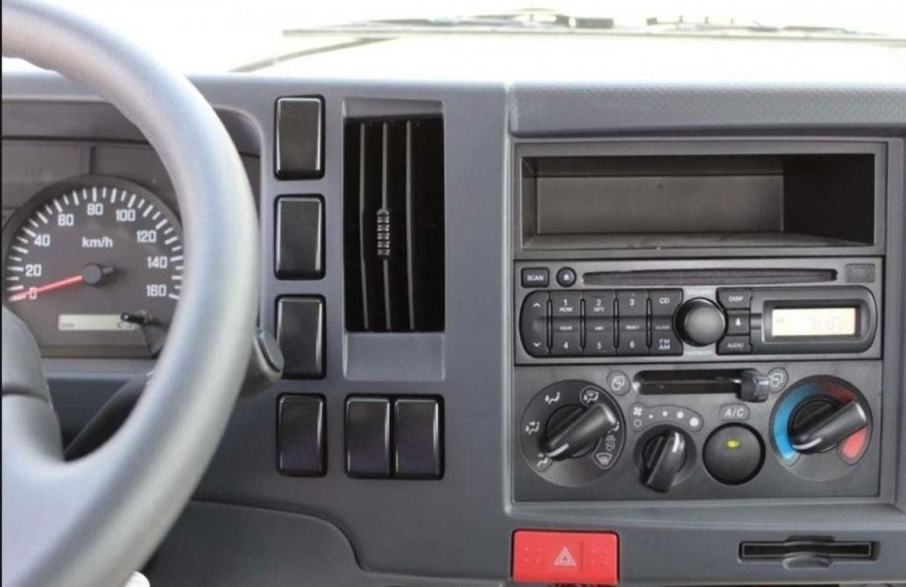 إيسوزو NPR 85