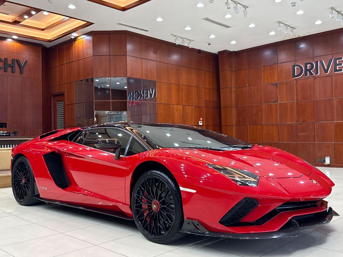 Lamborghini Aventador AVENTADOR S 6.5L V12