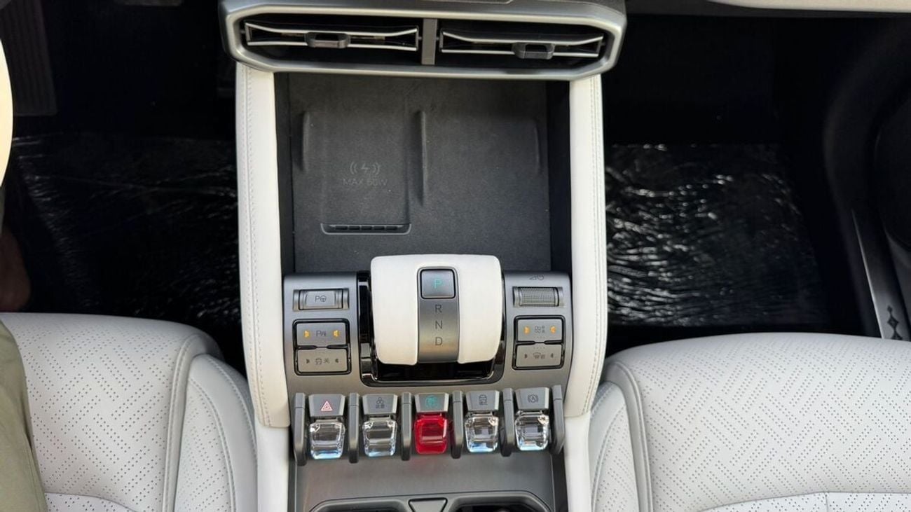 بي واي دي ليوبارد تيتانيوم 3 BYD Leopard 03 Ultra