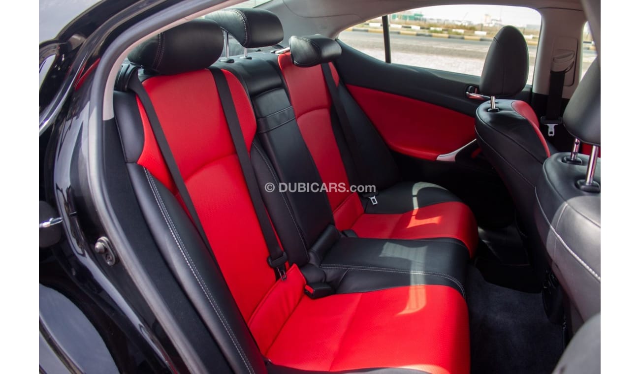 Lexus IS250 Lexus lS 250  Model: 2010  Price: 28,000 dirhams  Mileage: 127000 km  Imported from America, full op