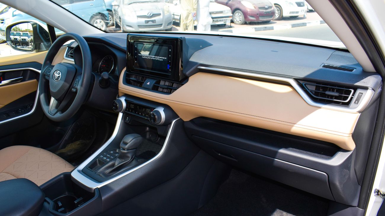 Toyota RAV4 XLE 2.0L V4 4WD | 2022 | Petrol | For Export Only