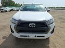 تويوتا هيلوكس 2.4L MT DIESEL MID OPTION
