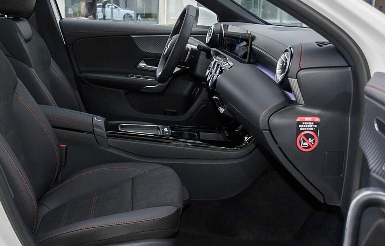 مرسيدس بنز A 200 A200L Fashion Edition + 10% Local Registration