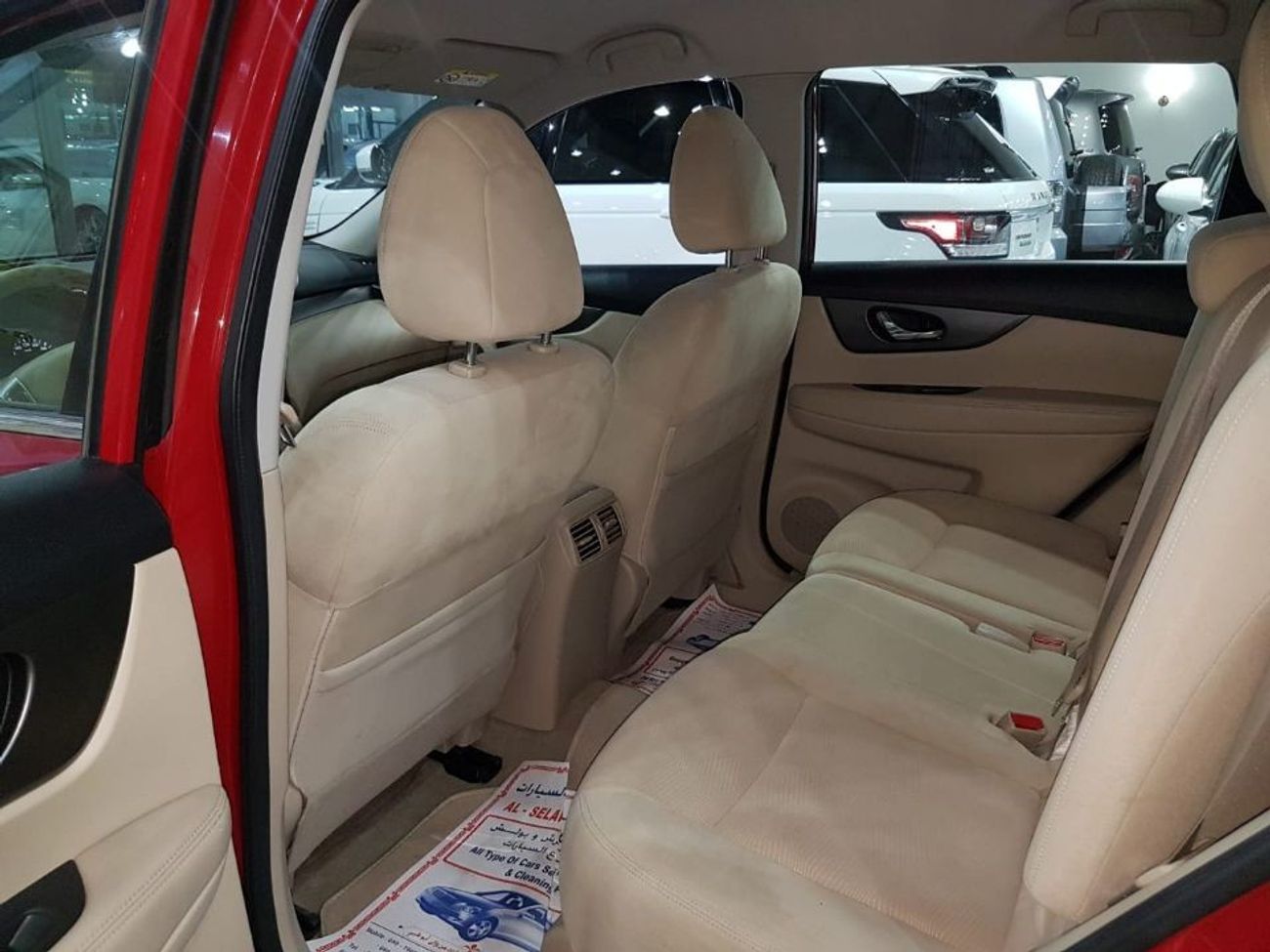 Used Nissan XTrail 2015 for sale in Abu Dhabi 188887