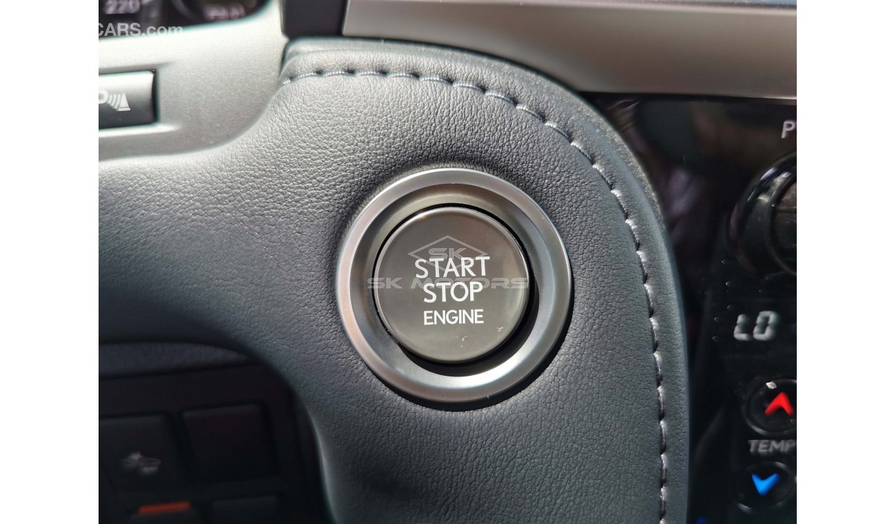 Lexus LX 570 5.7L, 21" Rim, Parking Sensor, Radar, Moon Roof, Climate Concierge, Driver Memory Seat (CODE # LX01)