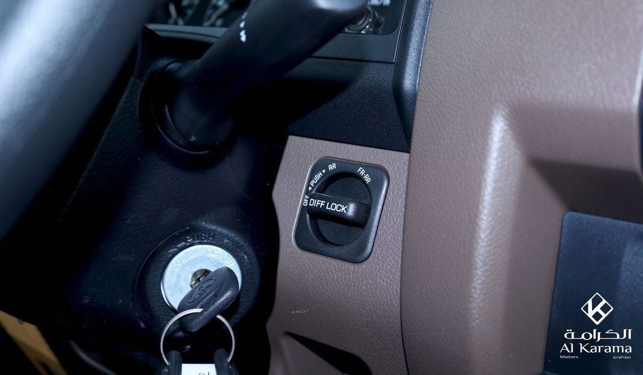 Toyota Land Cruiser 70 4.2L Diesel 4WD | Manual Transmission | Diff Lock | 9+ Seater | LC78 Hardtop | For Export