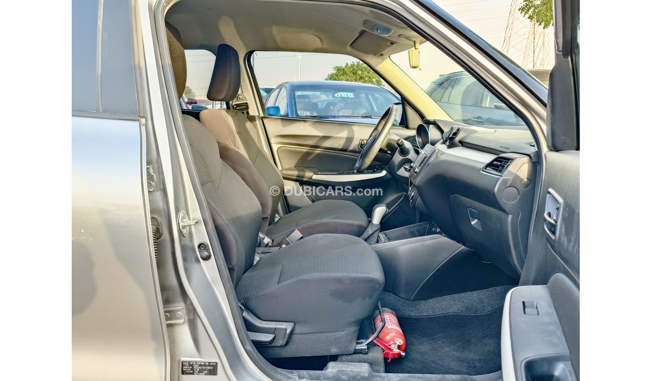سوزوكي سويفت GLX, 1.3L Petrol, GCC, Extremely Clean Condition (LOT # 073)