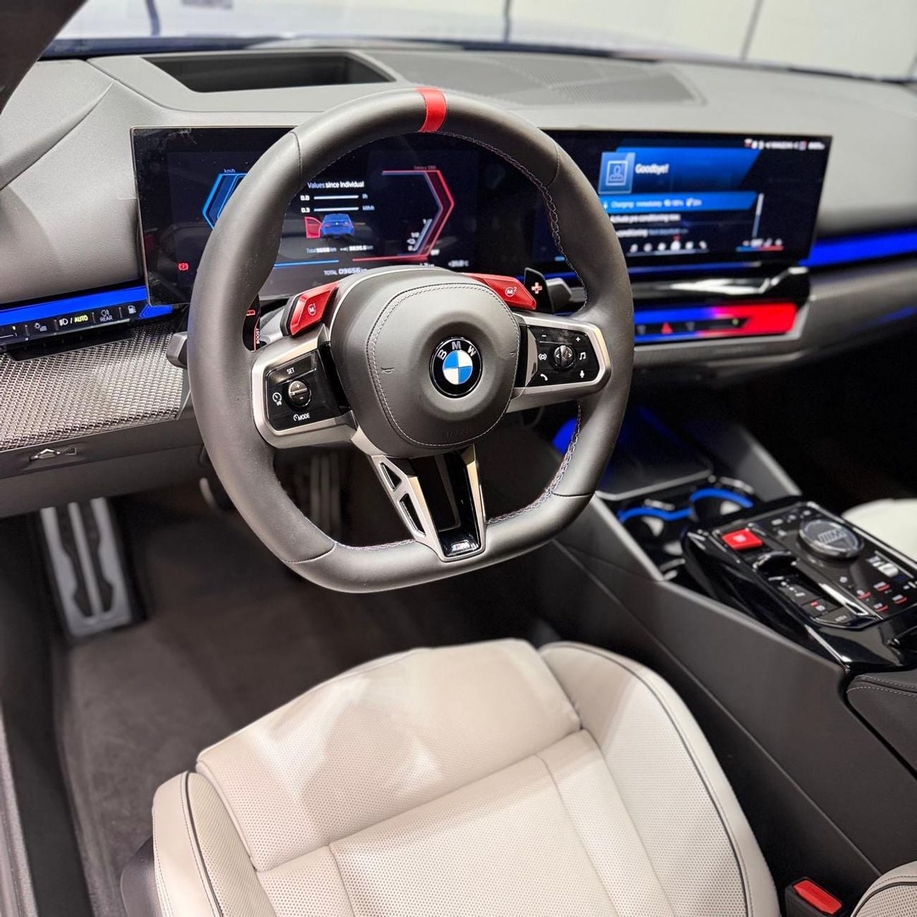 BMW M5 MASTERCLASS | GCC | 3 years warranty and service contract
