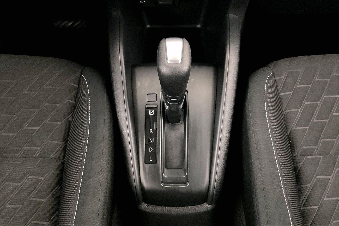 تويوتا يارس E | ضمان مجاني لمدة عام | 0 دفعة أولى