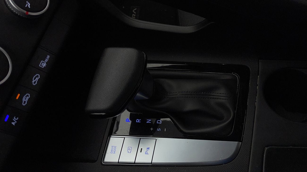 هيونداي إلانترا SMART 1.6 | بدون دفعة مقدمة | اختبار القيادة في المنزل