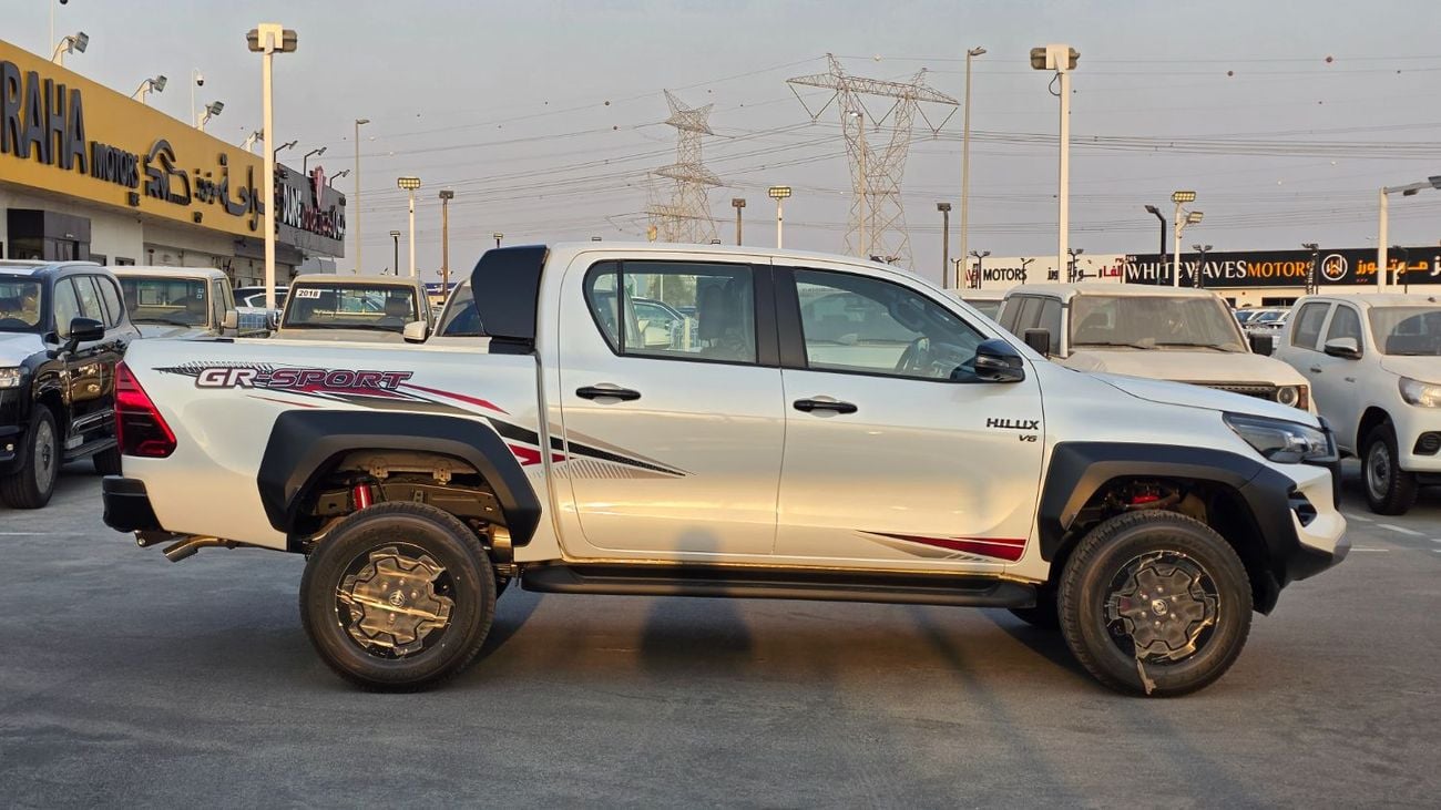 Toyota Hilux 2026 TOYOTA GR 4.0L GASOLINE (OMAN SPECS) WHITE