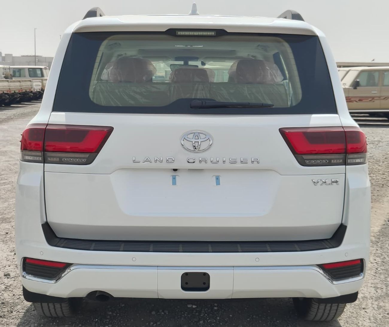 Toyota Land Cruiser 2025 Toyota Land Cruiser LC300 VXR (Full-Option without Radar) 3.3L V6 TW Twin Turbo Diesel A/T 4WD