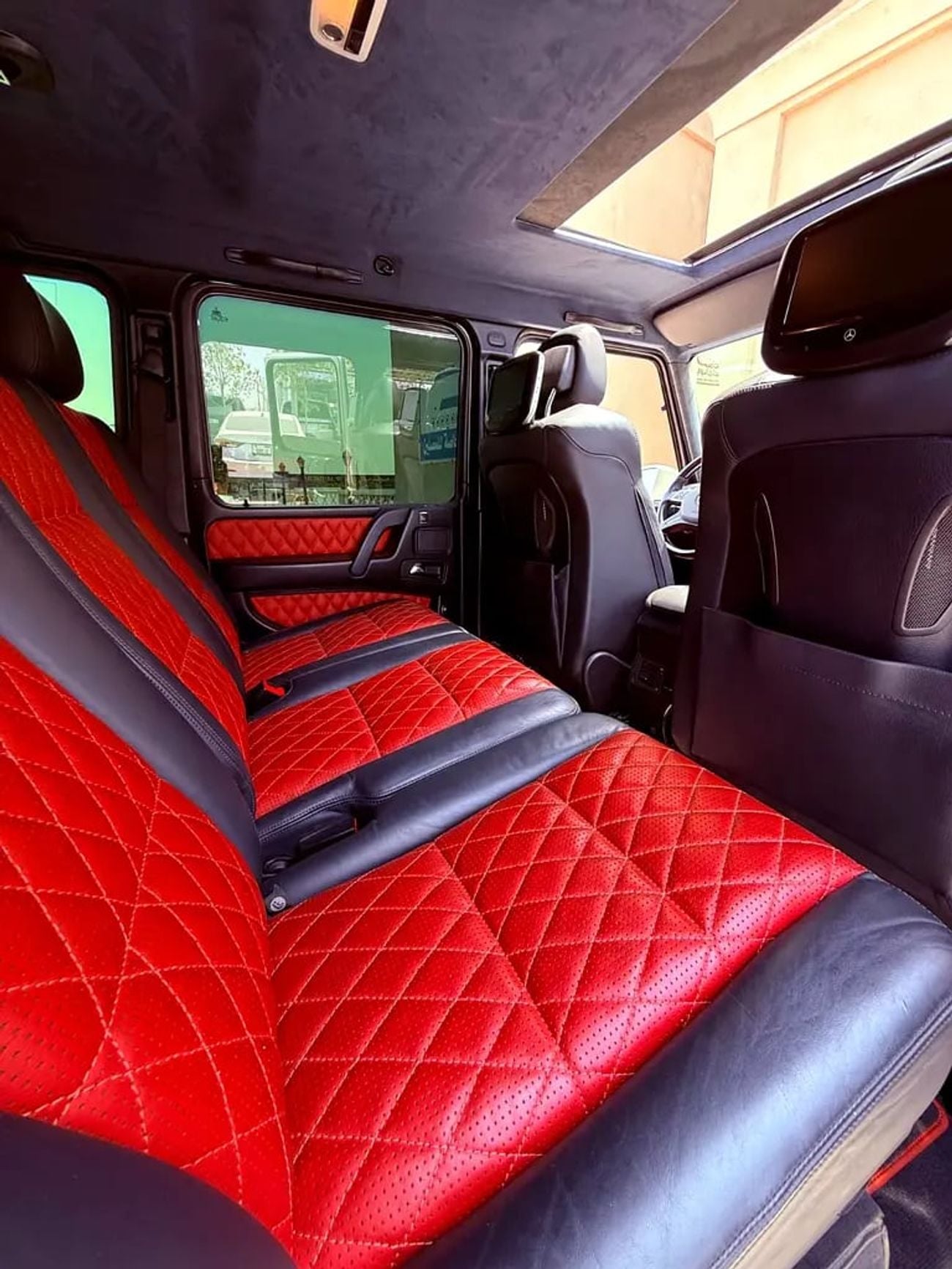 Mercedes Benz G63 AMG No accident no paint very clean without any issues
