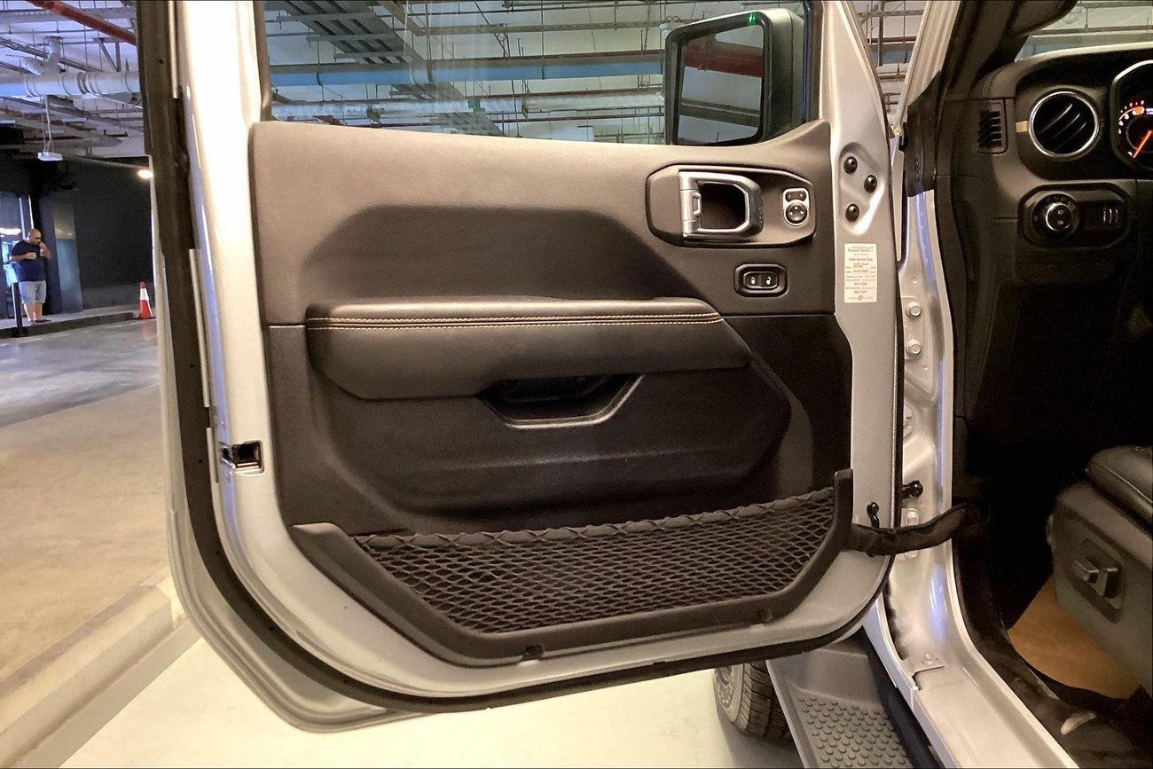 Jeep Wrangler Sahara Unlimited | National Day Celebration | Guaranteed Warranty | 0 Down Payment