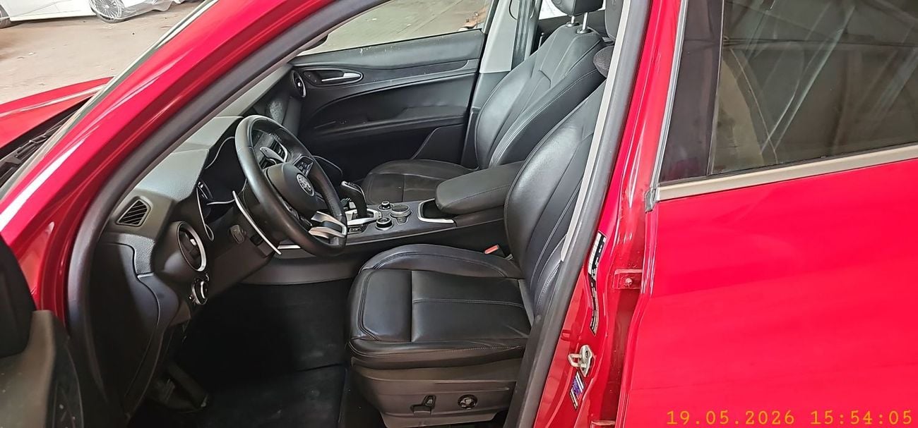 Alfa Romeo Stelvio SUPER 2.0