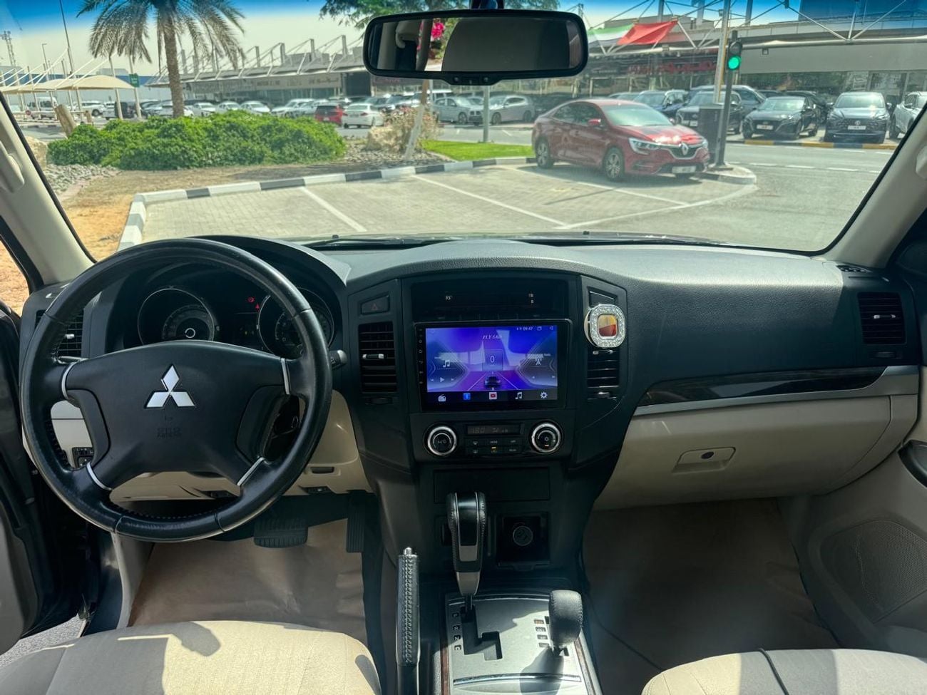 Mitsubishi Pajero GLS Mid 3.5L (189 HP) (5 Seater)