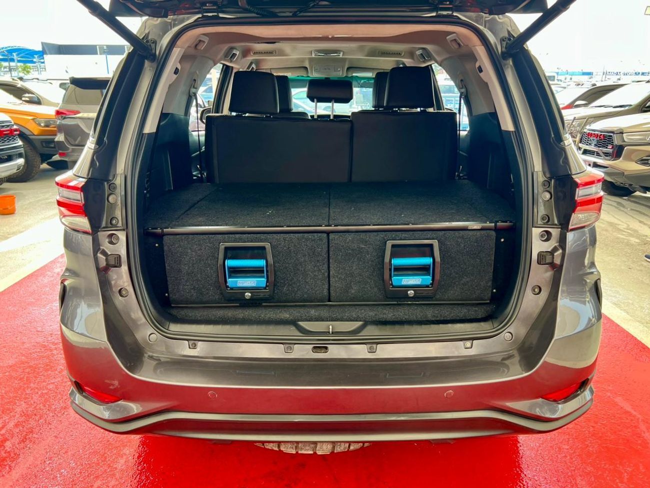 Toyota Fortuner Toyota Fortuner is a robust, 7-seater mid-size SUV renowned for its off-road capability and family-f