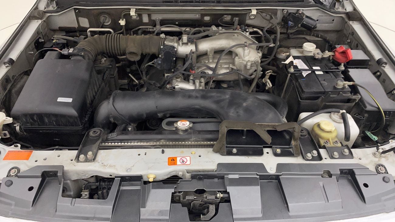 Mitsubishi Pajero GLS MIDLINE 3 | Zero Down Payment | Home Test Drive