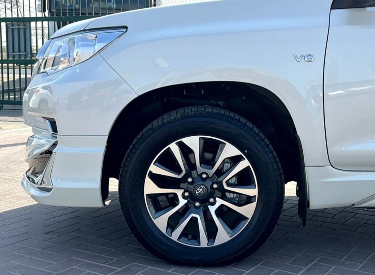 Toyota Prado 2023 VXR Full Option GCC Specification Very Clean and Perfect Condition