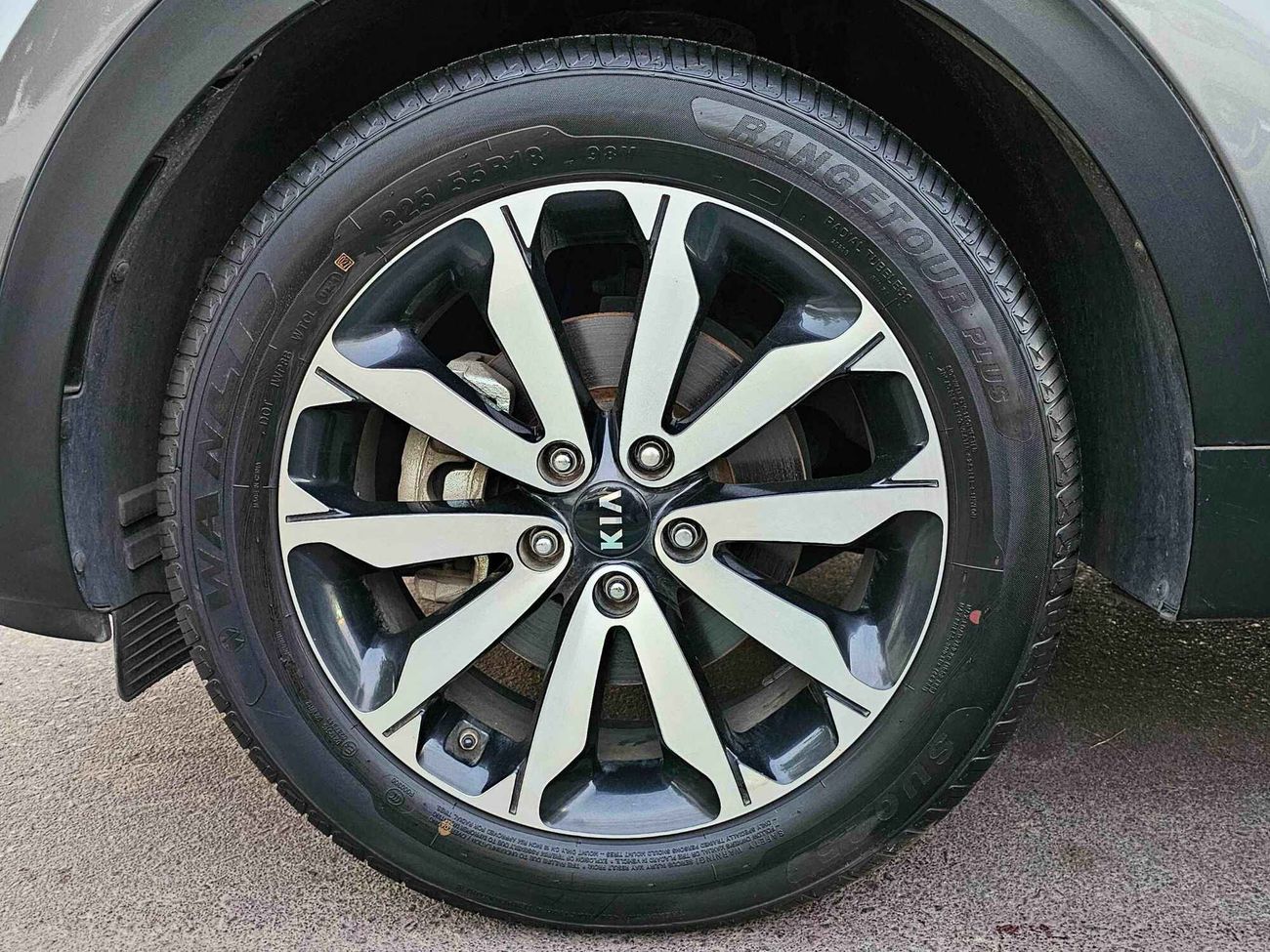 Kia Sportage EX/ BUTTON START/ ELECTRIC LEATHER SEATS/ DVD CAMERA/ 634 Monthly/ LOT# 92674