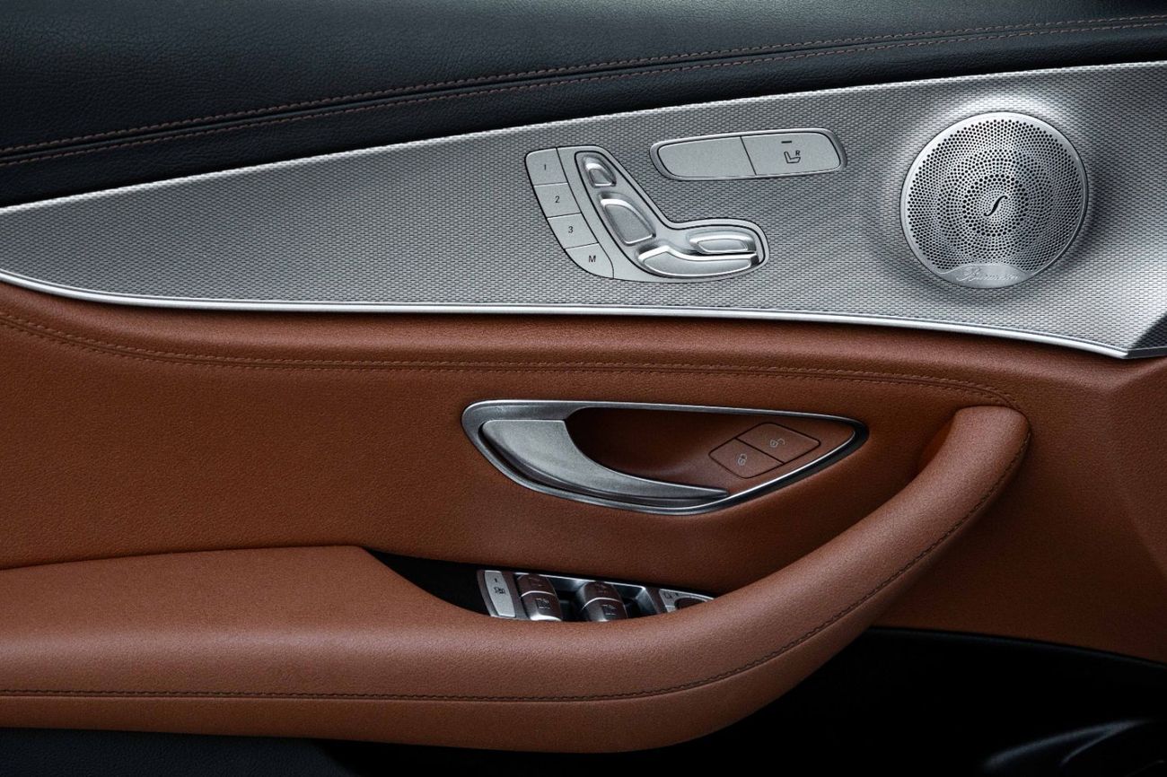 مرسيدس بنز E300 | 2,702 P.M  | 0% Downpayment | Immaculate Condition!