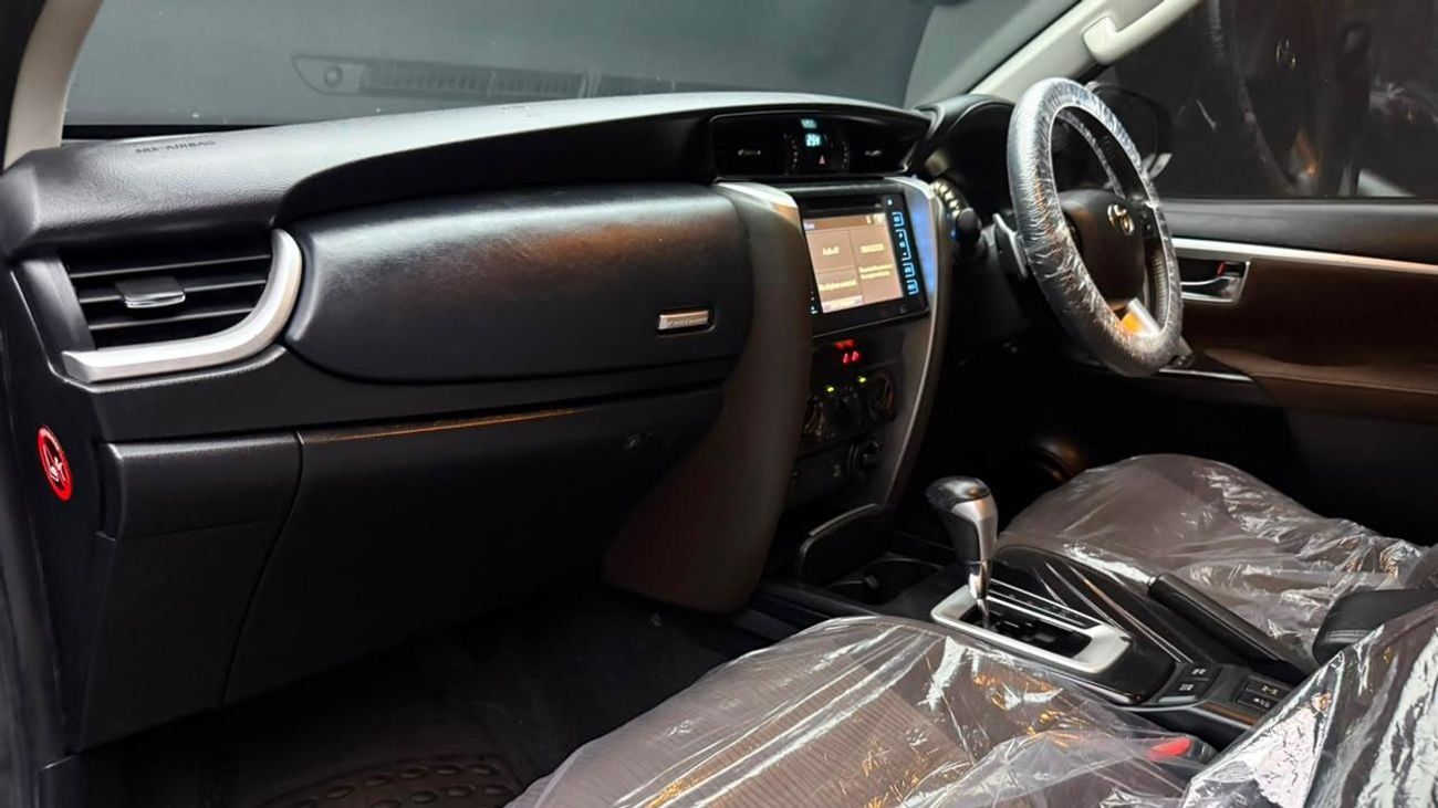 Toyota Fortuner DIESEL 2.8 LITER