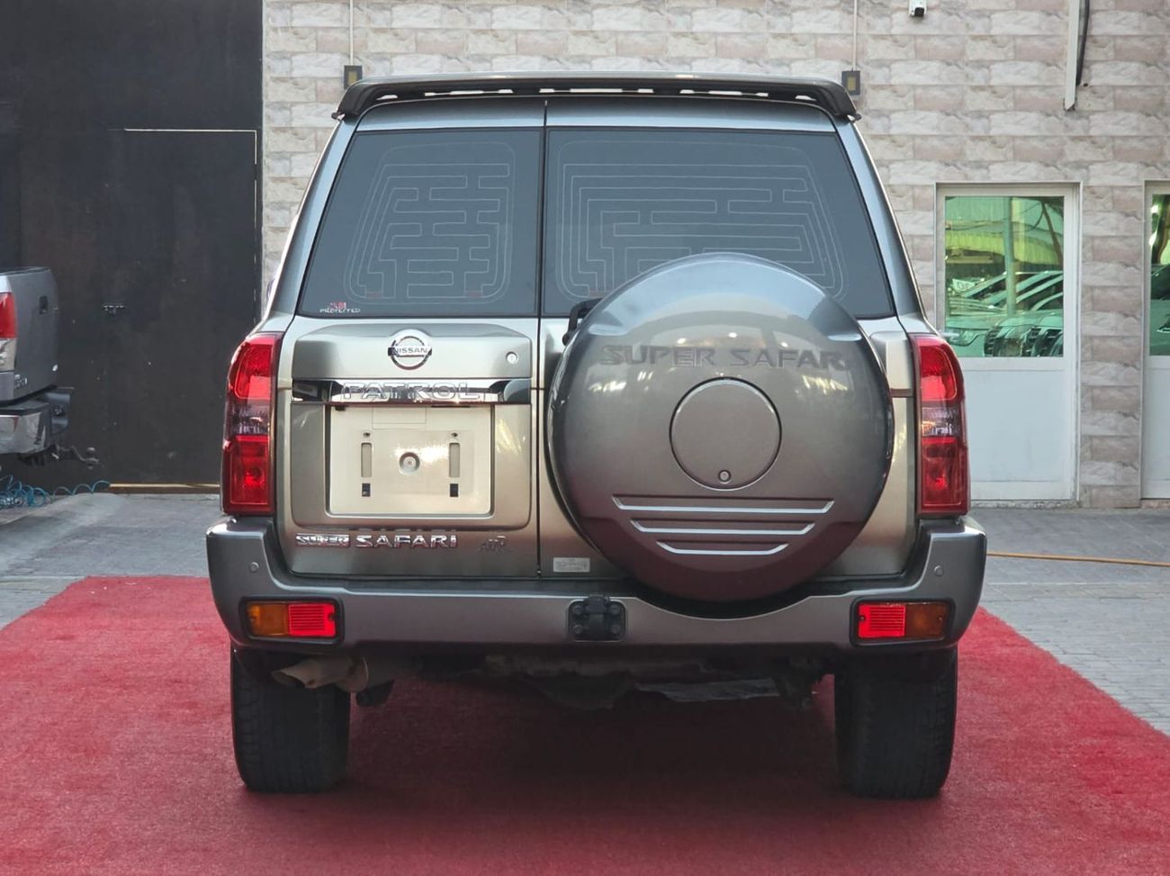 Nissan Patrol Super Safari