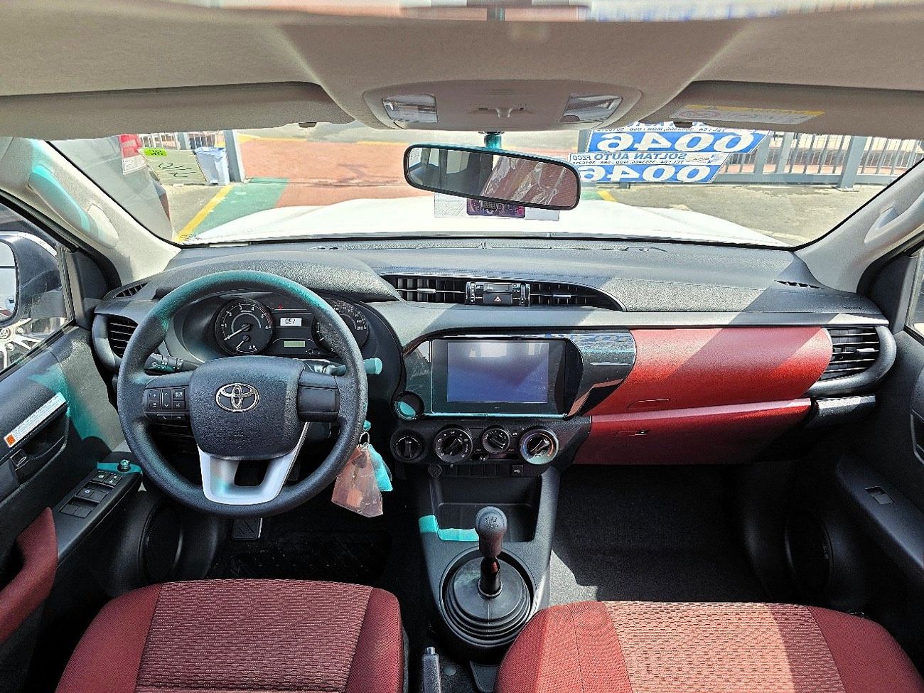 تويوتا هيلوكس GL 2.4L Double Cab Utility