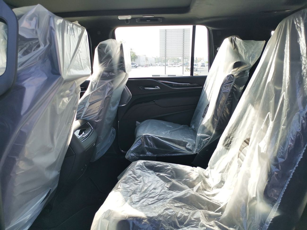 Cadillac Escalade Cadillac Escalade ESV Sport Platinum (LONG WHEEL) *BRAND NEW2024 Model GCC Specs With 5Years Warrant