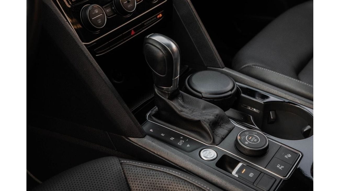 فولكس واجن تيرامونت SEL 3.6L V6 4MOTION • 7-SEATER | 1,958 P.M  | 0% Downpayment | Agency Service Contract!