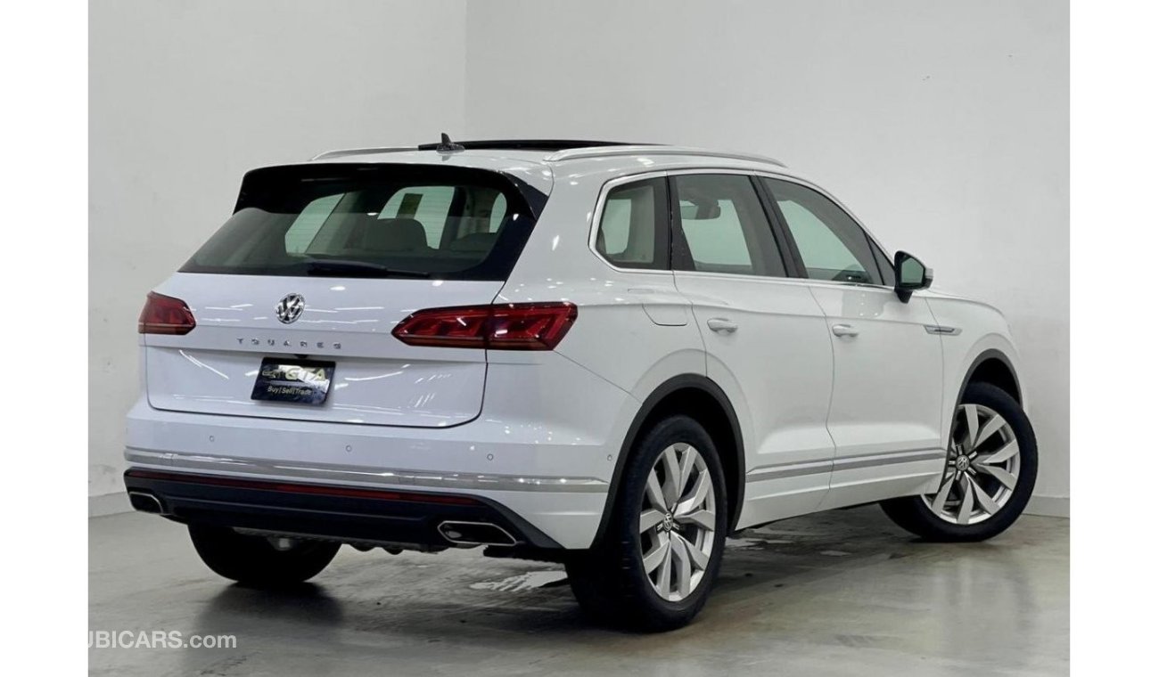 Volkswagen Touareg 2018 Volkswagen Touareg HighLine, Volkswagen Service History, Warranty, GCC