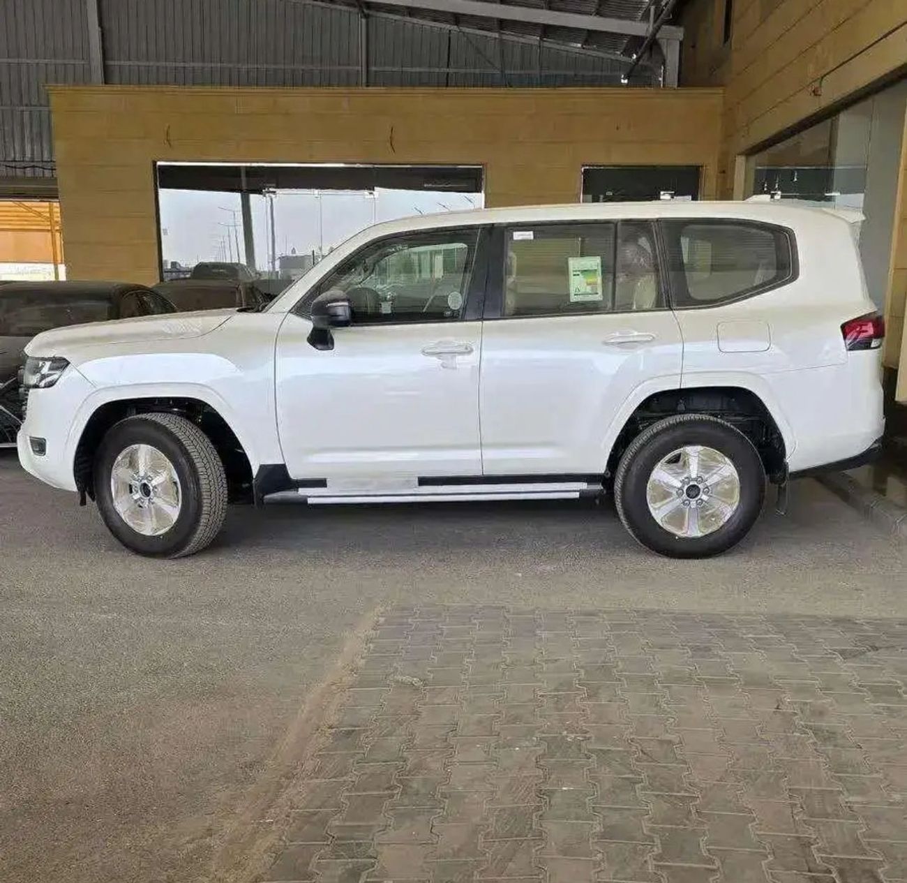 تويوتا لاند كروزر GX 3.3L