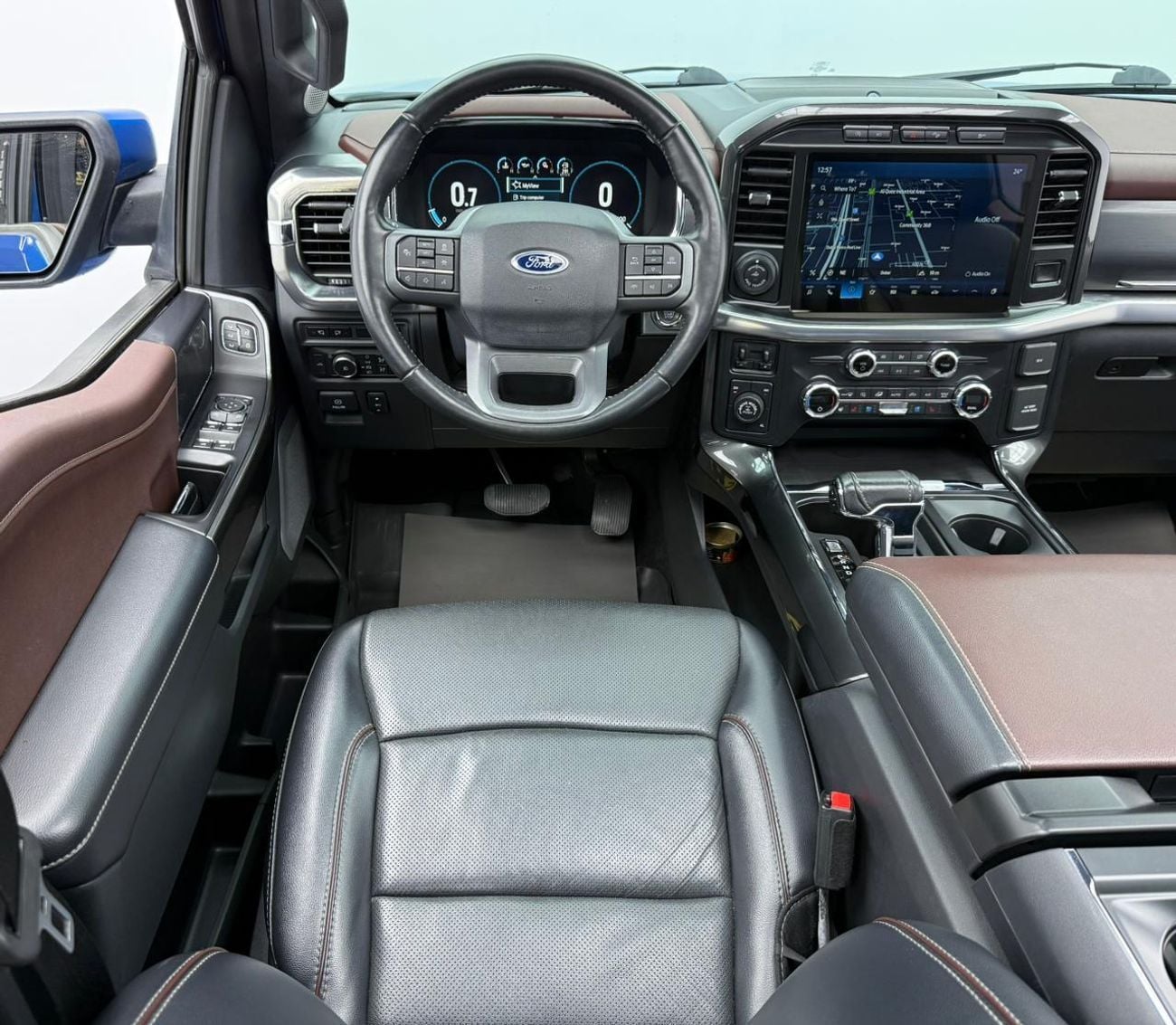 Ford F-150 PLATINUM 2021 Ford F-150 Lariat, 2027 Ford Service Pack, Full Ford Service History, Excellent Condit