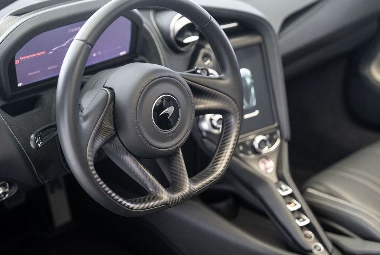 مكلارين 720S McLaren 720s Spider