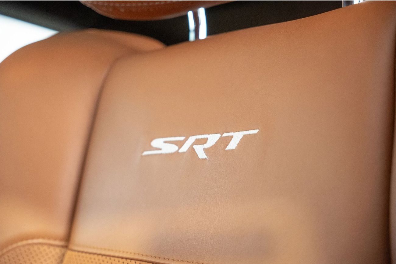 جيب جراند شيروكي SRT / Full Jeep Service History