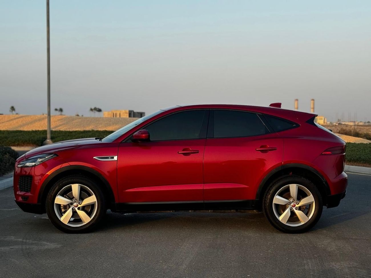 جاكوار E Pace S 2.0L