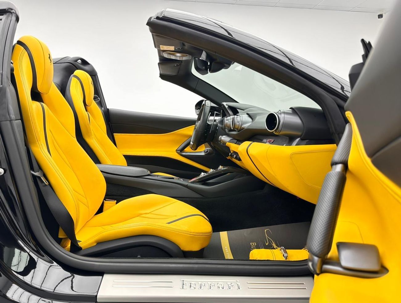 فيراري 812 GTS GTS 2020 Ferrari 812, Dec/2026 Ferrari Warranty, Nov/2027 Ferrari Service Contract, GCC