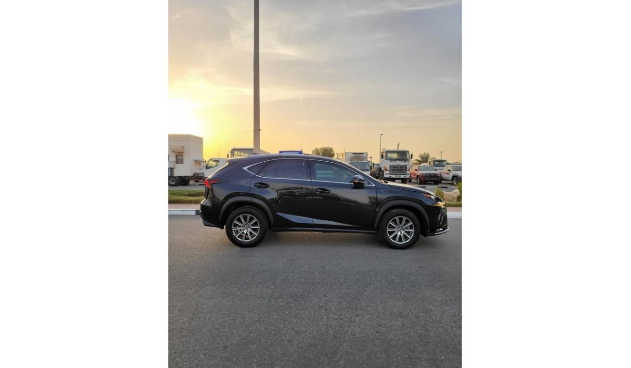 Lexus NX300