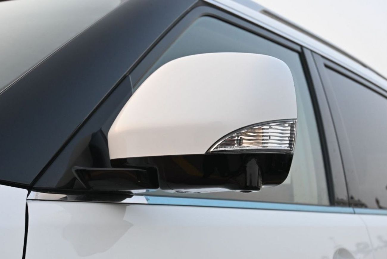 Nissan Patrol Nissan Patrol LE 5.7L V8 Petrol Model 2023 Color White , 360 Camera, Cruiser Control, Memory Driver