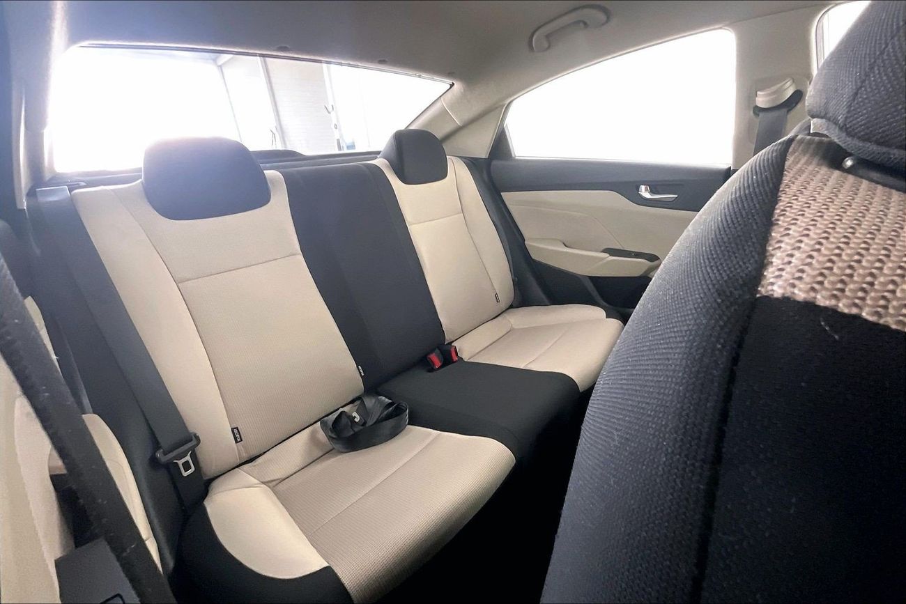 Hyundai Accent Smart / GL | Guaranteed Warranty | 0 Down Payment