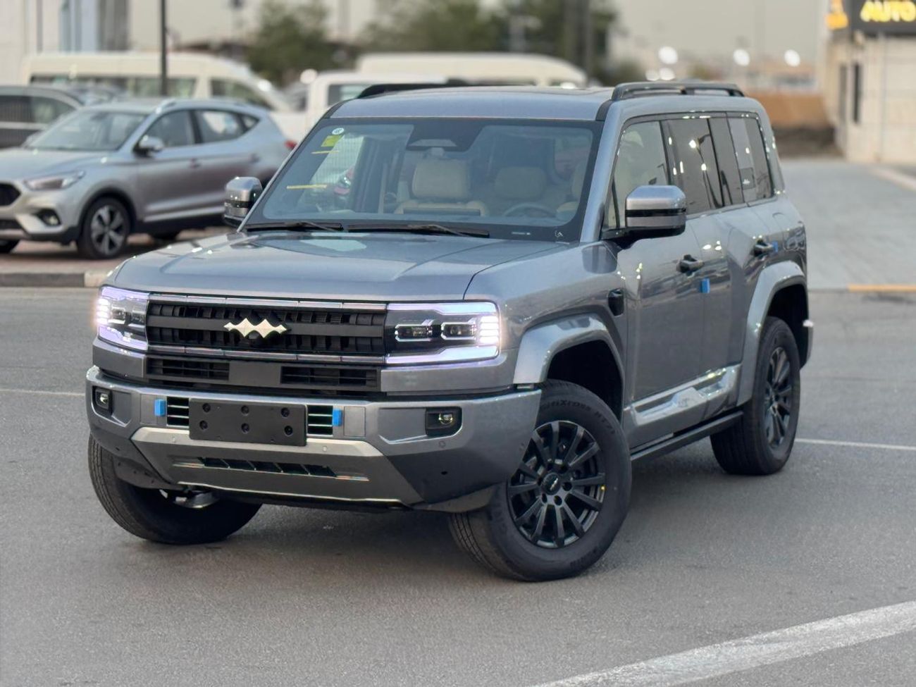 BYD Leopard 5 BYD LEOPARD 5 ULTRA 2025