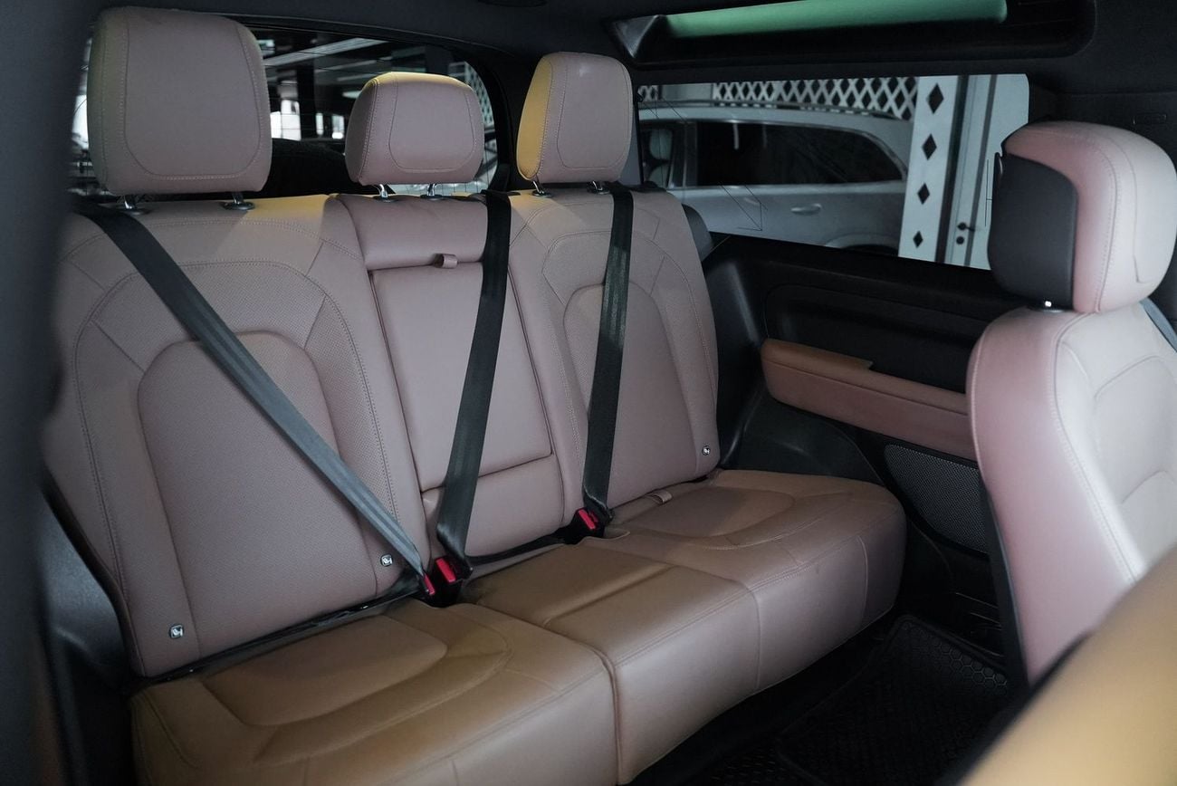 Land Rover Defender 90 X P525 5.0L