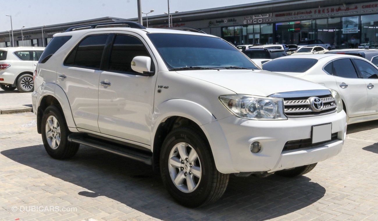 Toyota Fortuner 4.0 V6