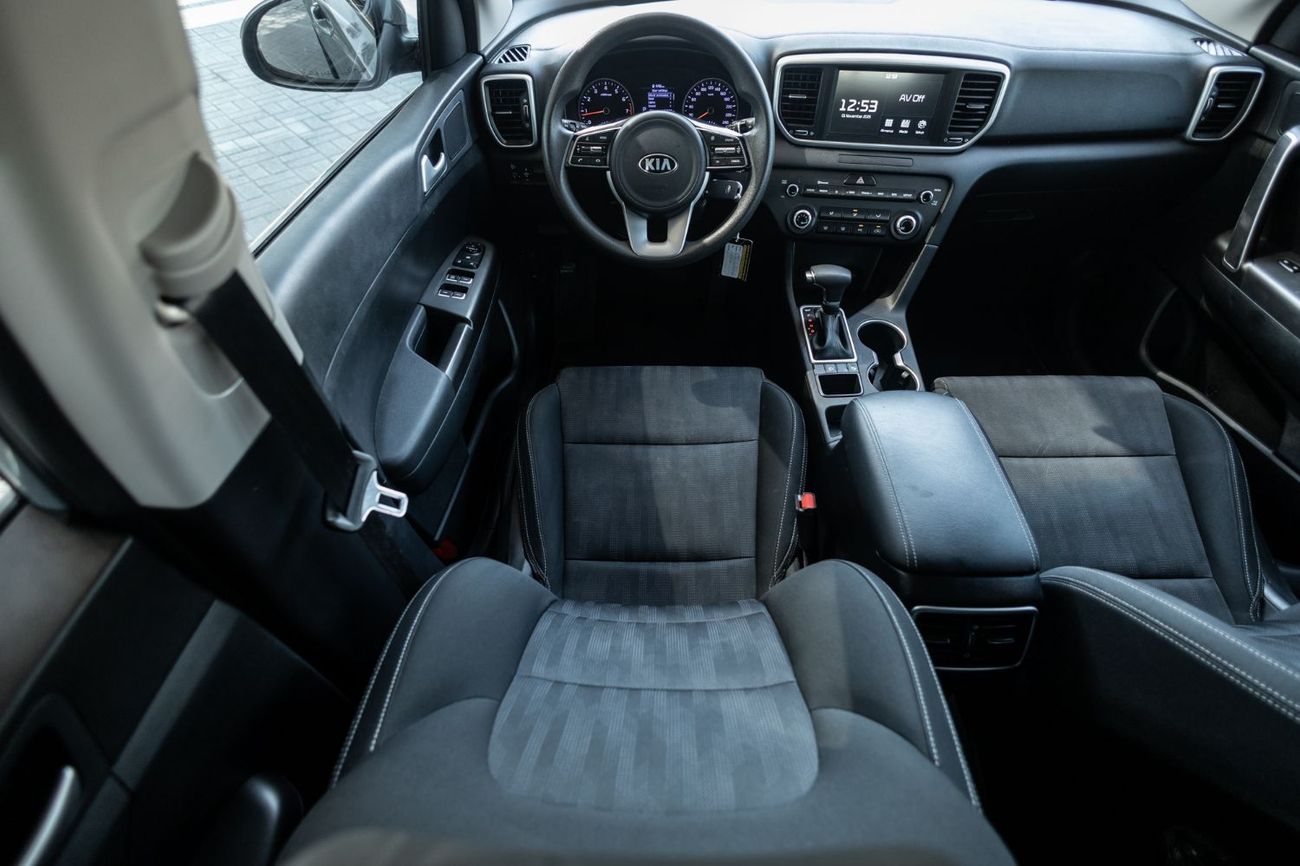 كيا سبورتيج LX 1.6L