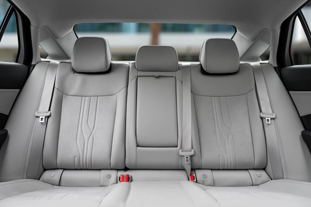 فورد توروس Taurus Titanium | 2,233 P.M | 0% Downpayment | 2030 FORD WARRANTY!