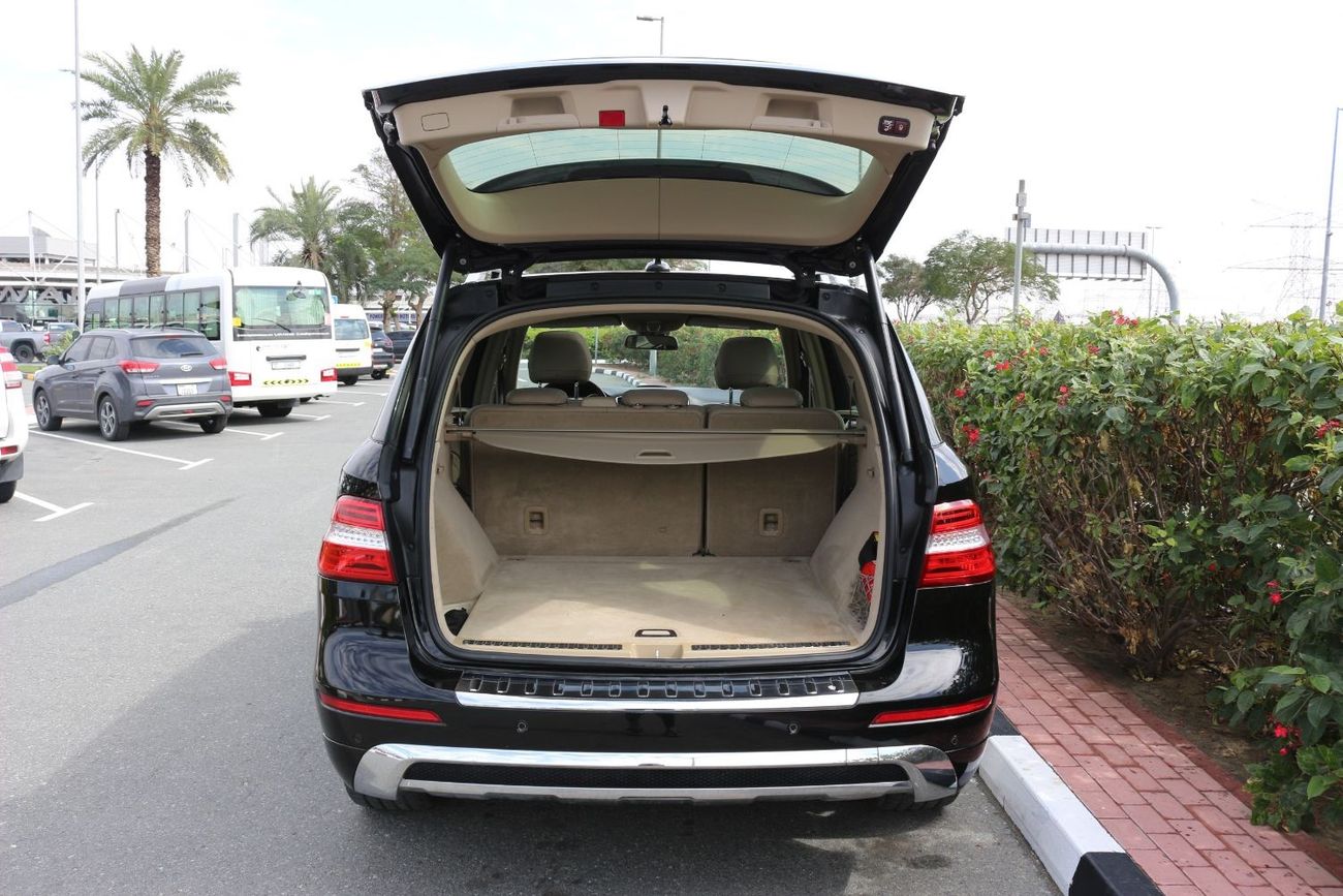 Mercedes-Benz ML 350 MERCEDES ML350 AMG 4 MATIC GULF SPACE ORGINAL PAINTS