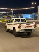 Toyota Hilux GLX 2.7L A/T PETROL 2026 FULL OPTION