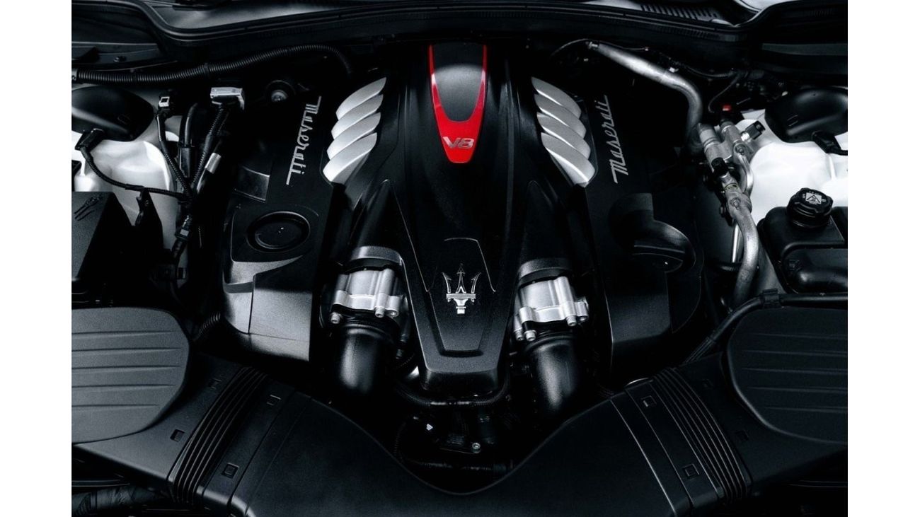 Maserati Quattroporte GTS Gransport | 5,092 P.M  | 0% Downpayment | Low Mileage