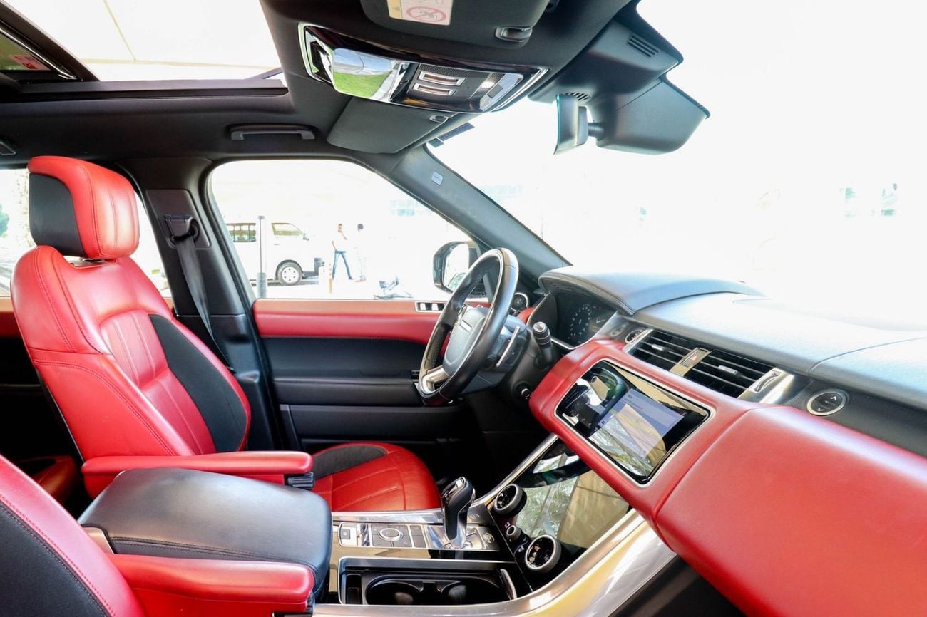 Land Rover Range Rover Sport HSE 3.0L (335 HP) Range Rover Sport HSE 2019 GCC under Warranty